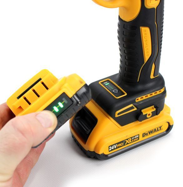 Аккумуляторный секатор DeWalt DCMPP550P1 (36V 5Ah) Садовый секатор Деволт с резом 30 мм и двумя АКБ 2443254103 фото
